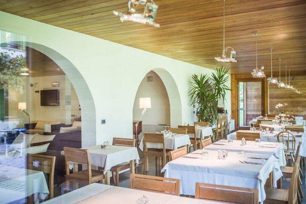 Hotel La Pergola Lignano Sabbiadoro Exteriör bild